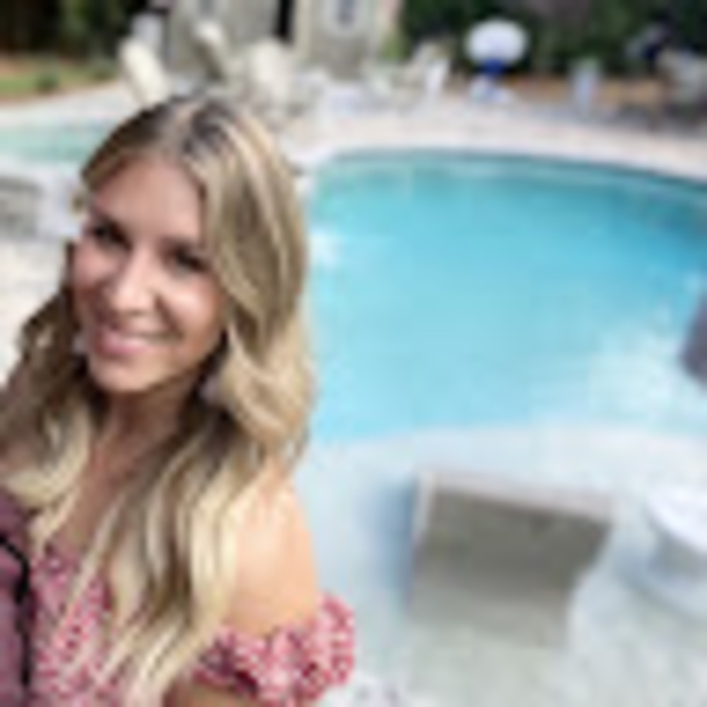 Meet your Posher, Valerie